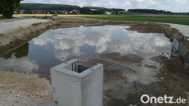 Das Überlaufbecken bei Knölling kostet rund 100000 Euro. Bild: Houschka