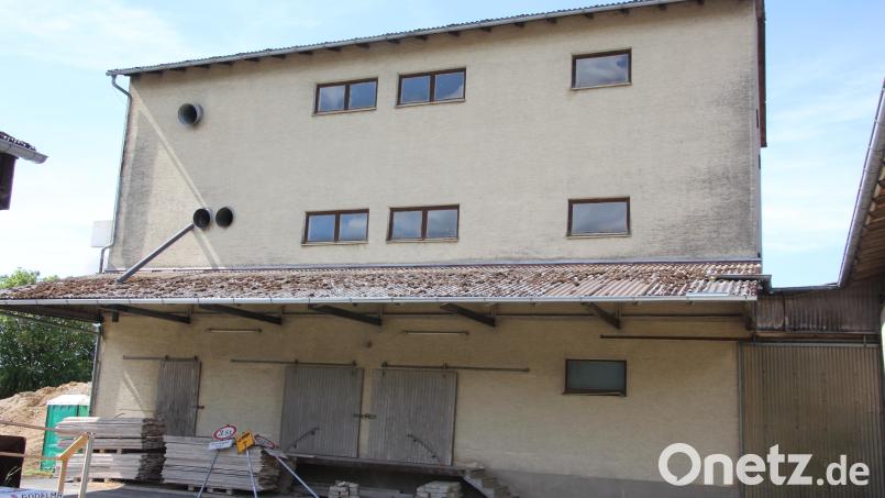 Auf dem ehemaligen Raiffeisen-Gelände in Griesbach soll ein Haus der Vereine entstehen. Bild: kro