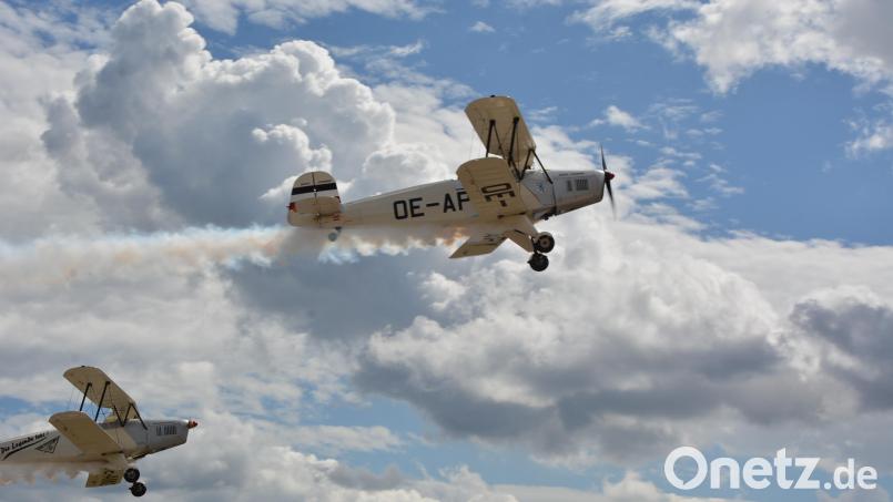 Flugshows begeistern das Publikum bei den Egerer Flugtagen. Archivbild: jr