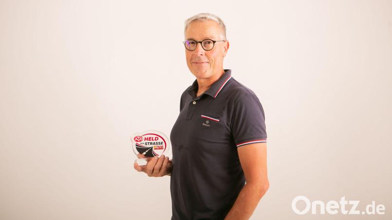 Der Burglengenfelder Lehrer Stefan Rittger darf den Ehrentitel "Held der Straße" führen. Bild: Automobilclub von Deutschland