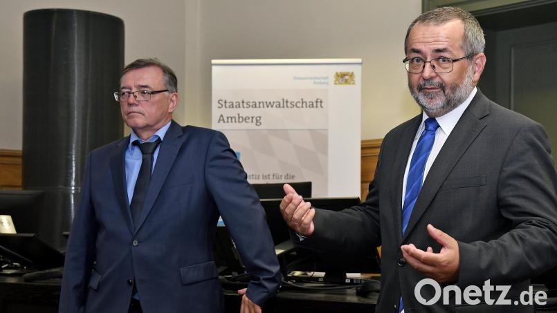 Leitender Oberstaatsanwalt Joachim Diesch (links) und der neue Nürnberger Generalstaatsanwalt Andreas Wimmer erörterten die Lage in Amberg. Bild: Petra Hartl