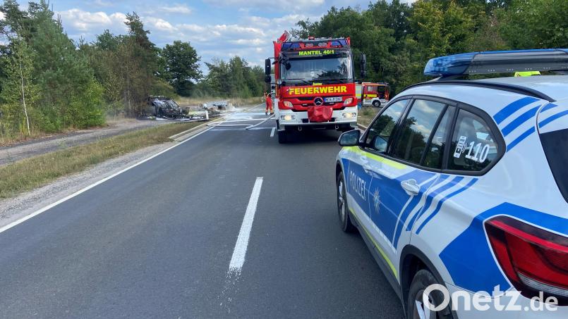 Glück im Unglück hatte ein Autofahrer, der sich nahe Grub überschlug. Bild: Gustl Beer
