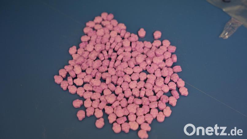 Ecstasy aus der Asservatenkammer des ZFA Dienstsitz Weiden. Bild: Böhm, Sebastian