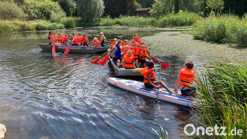 Start ins Ferienprogramm mit der Wasserwacht Vilseck. Bild: Maria Honig/exb