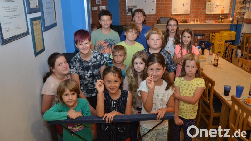 Viele der Teilnehmer am Nachmittag bei "Blaupfeil" hatten erstmals einen Spicker in der Hand. Bild: dob