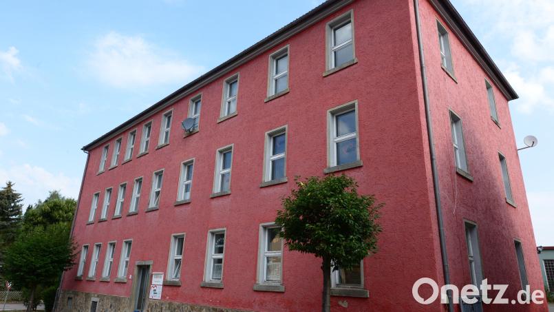 Das &quot;Gästehaus&quot; wird nach dem Umbau nicht mehr zu erkennen sein. Jetzt sind Bauarbeiten notwendig, deren Umfang zunächst nicht abzusehen war. Bild: bey