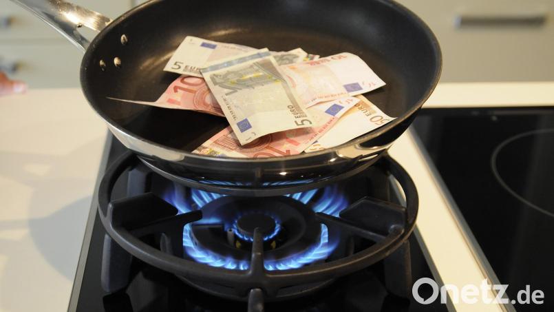 Die Amberger Stadtwerke erhöhen die Abschläge auf Gas und Fernwärme ab November deutlich. Bild: Petra Hartl