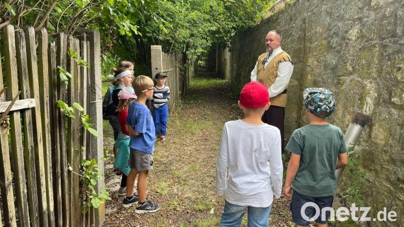 Schwedenheld Martin Posser (Matthias Hörl) erzählt von seiner Heldentat
: Bild: Kultur- und Militärmuseum Grafenwöhr/exb