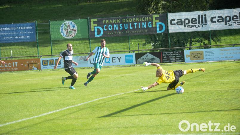 Bereits nach wenigen Minuten erzielte Johannes Scherm (Mitte) die 1:0-Führung. Bild: Andreas Brückmann