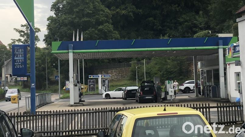 Drei Männer überfielen in Sulzbach-Rosenberg eine Tankstelle, nun müssen sie für das Verbrechen mit Freiheitsentzug büßen. Bild: Andreas Royer
