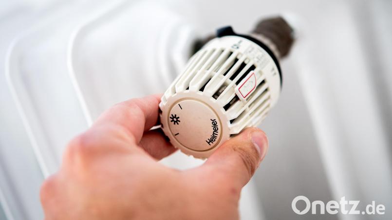 Kann man aktuell noch die Finger von der Heizung lassen? Bild: Hauke-Christian Dittrich/dpa