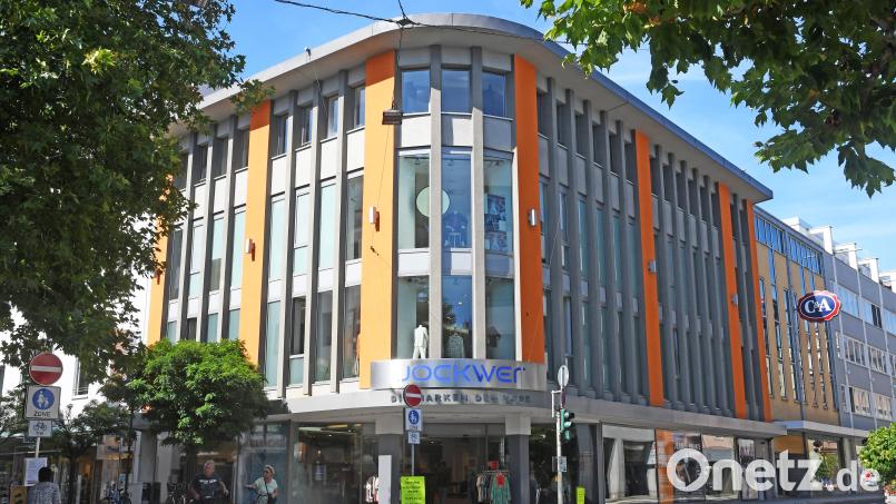 Seit 2004 ist das Modehaus Jockwer in der Sedanstraße 1 beheimatet. Zum Jahreswechsel aber ist Schluss. Bild: Gabi Schönberger