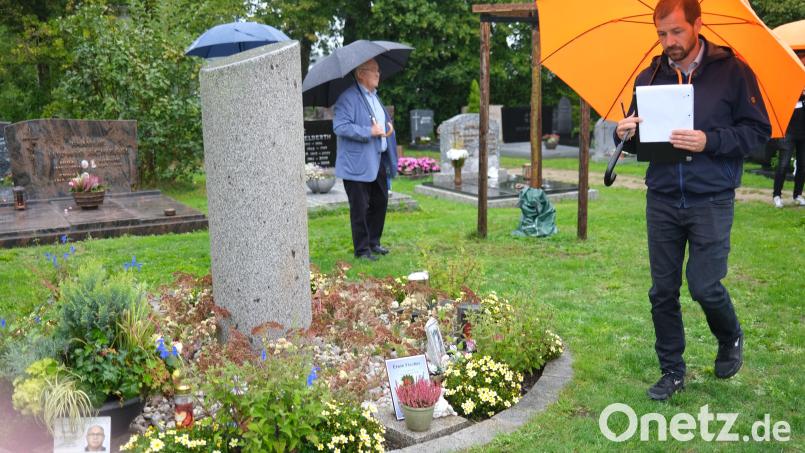 Für die Gestaltung des Waldfriedhofs bekam die Gemeinde einen Sonderpreis beim Wettbewerb „Unser Dorf hat Zukunft“. Bild: Hirsch