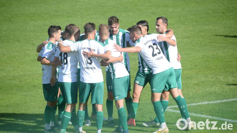 Die DJK Gebenbach bejubelte zuletzt fünf Siege in Serie. Nummer sechs soll im Nachholspiel beim 1. SC Feucht folgen. Archivbild: Andreas Brückmann