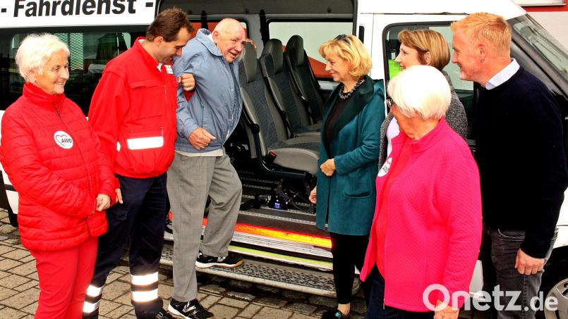 Zur Feier mit dem Fahrdienst? Auch das ist kein Problem beim Herbstfest der Arbeiterwohlfahrt in Weiden. Bild: R. Kreuzer