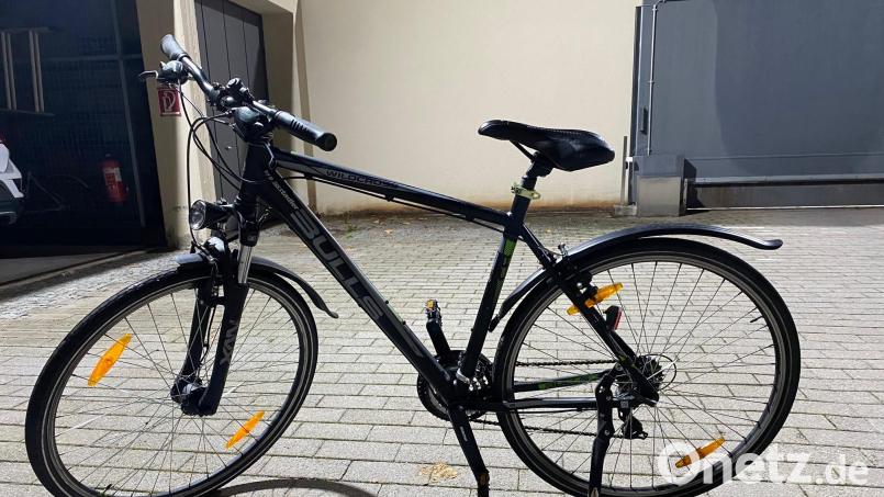 Wem gehört dieses Fahrrad? Hinweise nimmt die PI Schwandorf entgegen. Bild: Polizeiinspektion Schwandorf/exb