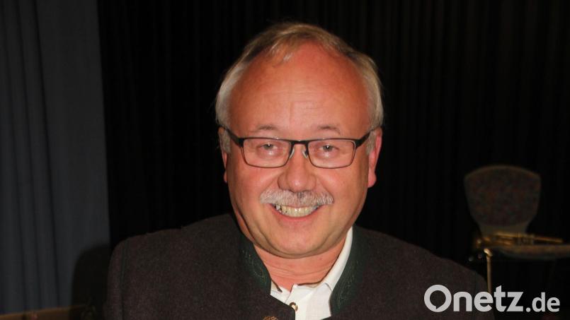 Karl Ruhland freut sich über die Auszeichnung durch die Stadt. Bild: frd