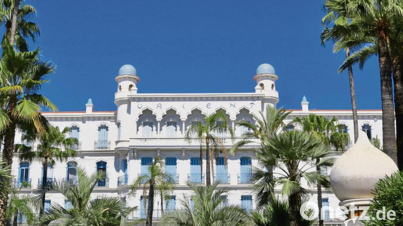 Im früheren Grand Hôtel d'Orient sind heute Appartements. Bild: Daniela David/dpa