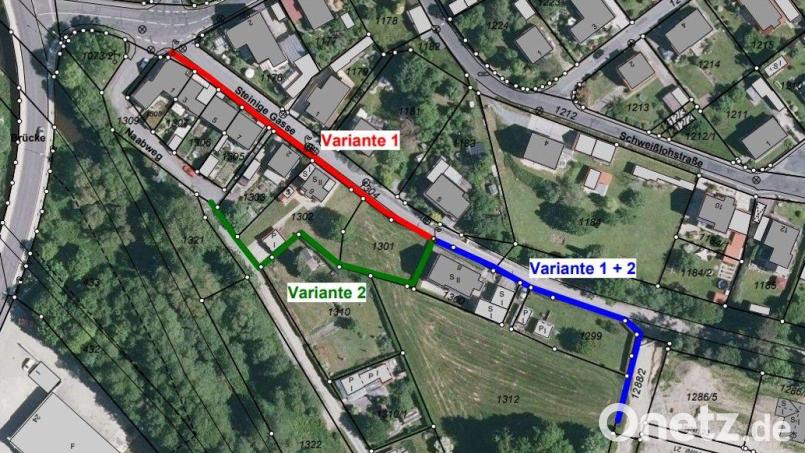 Für den Gehweg zum Baugebiet Naabhöhe hat die Stadt zwei Varianten ausgegeben. Der Stadtrat beschloss einstimmig die Variante 1 entlang der Steinigen Gasse. Bild: Stadt Erbendorf/exb