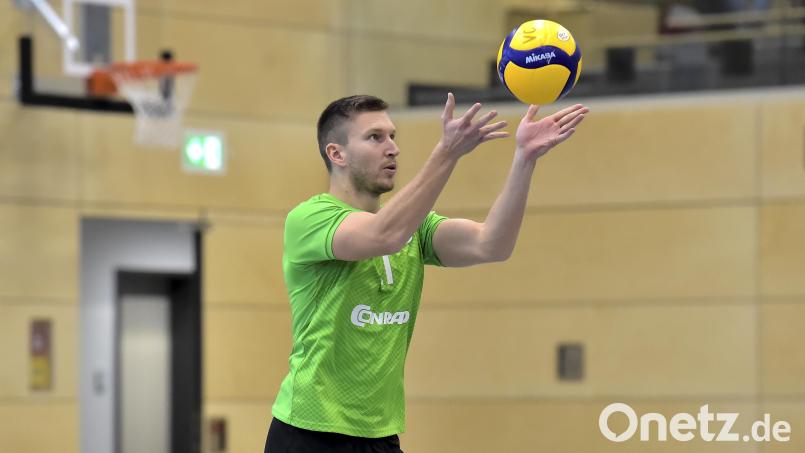 Der VC Amberg (im Bild Mario Peutler) gewann sein Heimspiel gegen den SV Esting mit 3:2. Archivbild: Hubert Ziegler
