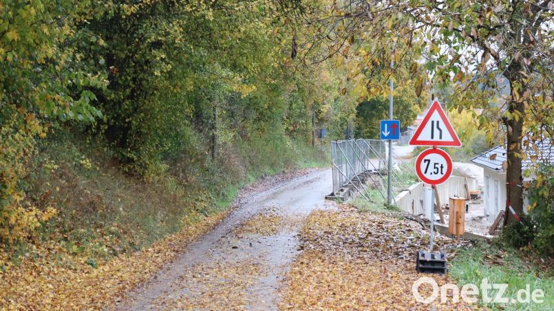 Aktuell ein Thema, bei dem einige Vilshofener Bauchschmerzen haben: Die Situation in der Riedener Straße in Vilshofen. Bild: mrr