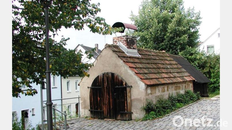 Der Backofen in der Brunngasse: Damals wie heute wird darin fleißig Brot gebacken. Bild: hev