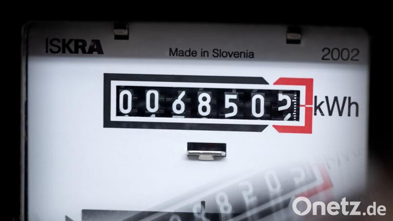 Auch die Gemeinde Immenreuth wird die gestiegenen Energiepreise zu spüren bekommen. Sie hat aber bereits Maßnahmen ergriffen, um Kosten für Storm zu senken. Symbolbild: Sina Schuldt/dpa