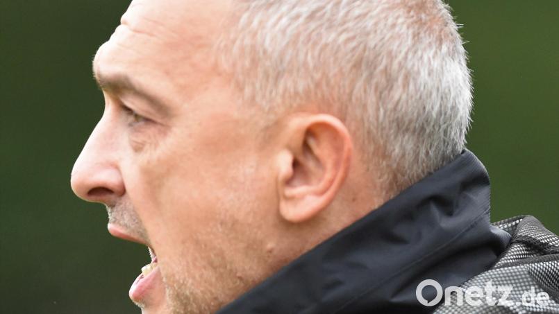 Der Dießfurter Wolfgang Stier konnte mit der Niederlage gegen den FC Vorbach nicht zufrieden sein.. Bild: Büttner, Gerhard