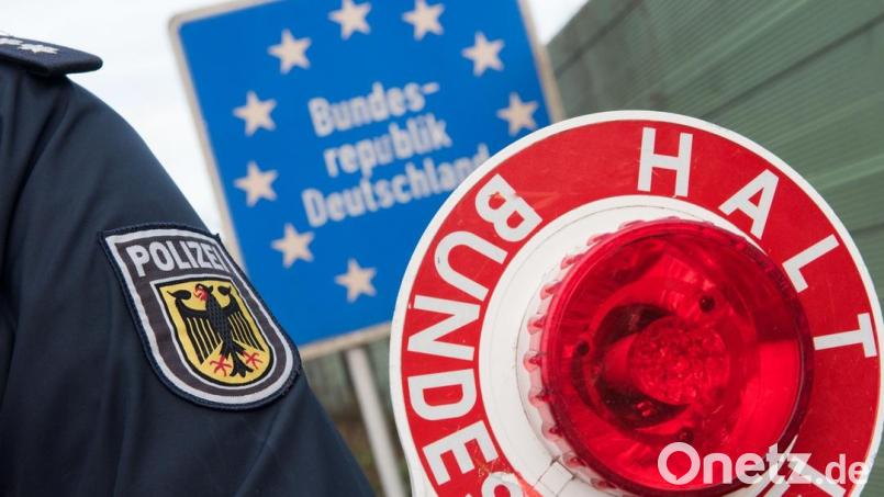 Schleierfahnder stoppten am Sonntagabend auf der B 303 bei Marktredwitz eine Drogenfahrt. Symbolbild: Bundespolizei/exb