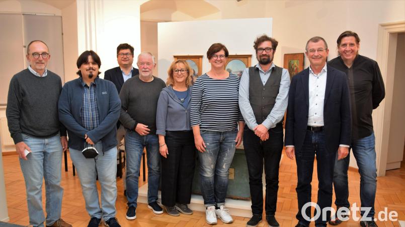 Die erweiterte Vorstandschaft des Museumsvereins mit Vorsitzendem Bernhard Krebs (rechts). Bild: Matthias Haberl/exb
