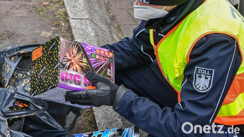 Gleich vier Verstöße gegen das Sprengstoffgesetz stellten Zollbeamte bei Kontrollen fest. Symbolbild: Patrick Pleul
