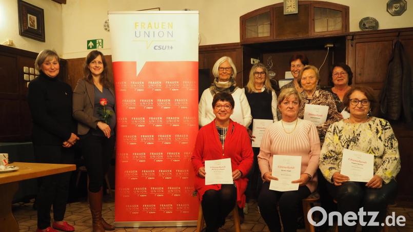 Die treuen Mitglieder der Neustädter Frauen-Union. Bild: krb