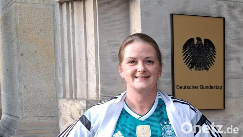 Tina Winklmann im Trikot des FC Bundestag. Bild: Büro Tina Winklmann, MdB