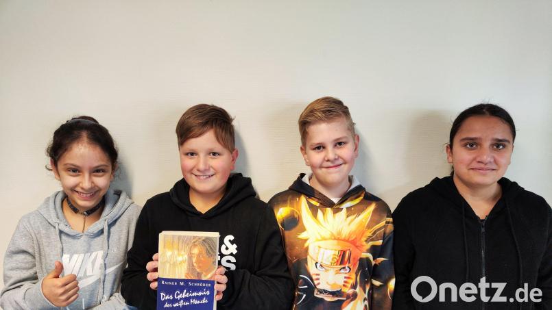 Erfolgreich beim Vorlesewettbewerb in der Mittelschule Waldsassen waren Maria Dalati, Schulsieger Elias Häckl, Luis Schmitz und Katerina Bihariova. Bild: Mittelschule Waldsassen/exb