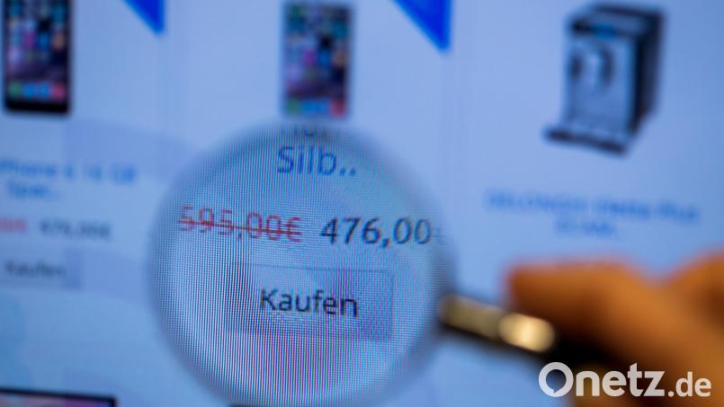 Supergünstige Preise sollten Internet-Käufer misstrauisch machen. Betrügerische Fake-Shops haben Konjunktur. Bild: Jens Büttner/dpa