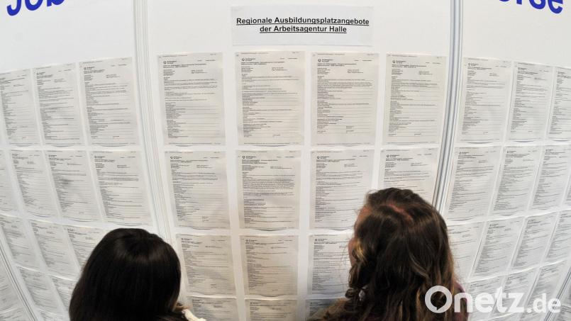 Viel zu tun, aber wenig Kräfte. Der Arbeitskräftemangel erreicht die Oberpfalz. Symbolbild: Hendrik Schmidt