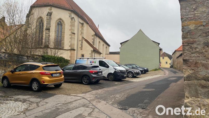 Die Freiflächengestaltung an der Spitalkirche meldet die Stadt Nabburg für das Städtebauförderprogramm 2023 an. Damit ist aber noch nicht entschieden, wann das Projekt definitiv ausgeführt wird. Bild: Wilhelm Amann