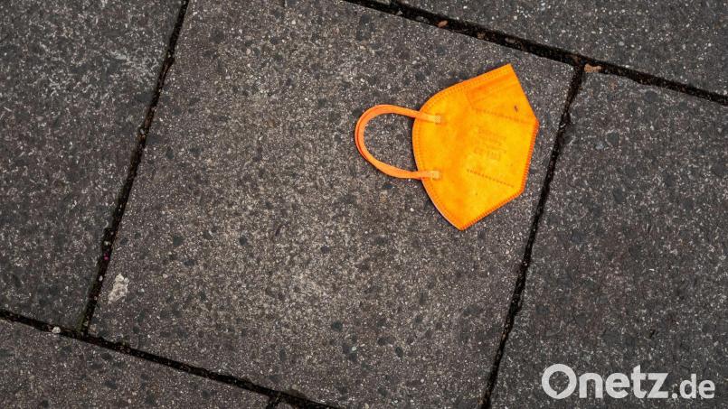 Die Maskenpflicht in Bayerns Nahverkehr ist beendet. Bild: Peter Kneffel/dpa/Symbolbild