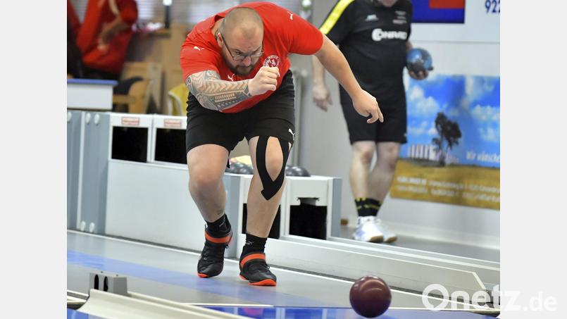 Marcus Gevatter war mit 604 Holz der zweitbeste Hirschauer Kegler beim 8:0-Derbysieg bei FEB Amberg. Bild: Hubert Ziegler