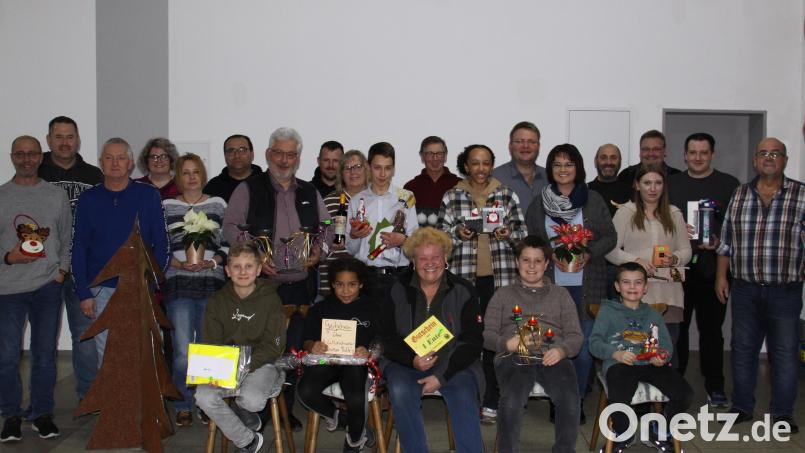 Ein Teil der Gewinner des Nussschiessens des Erbendorfer Schützenvereins. Bild: Schützenverein Erbendorf/exb