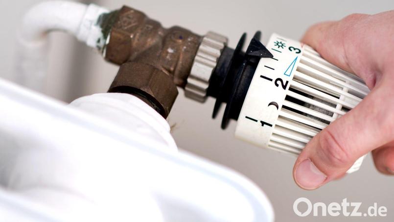 In öffentlichen Büros und Gebäuden werden seit 1. September die Heizungen auf 19 Grad zurückgedreht. Auf diese Weise will die Bundesregierung unnötige Energie einsparen. Symbolbild: Hauke-Christian Dittrich/dpa