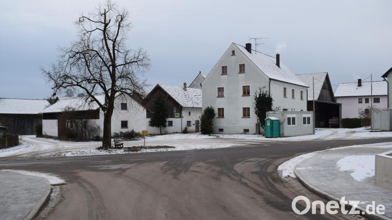 Nach dem Ausbau der Dorfdurchgehungsstraße steht in Pischdorf die Neugestaltung des Dorfplatzes an. Dies könnte im nächsten Jahr umgesetzt werden. Bild: bnr
