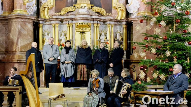 Ein Höhepunkt im "Adventskalender" des Vierstädtedreiecks: Das alpenländische Adventssingen in der Klosterkirche Speinshart am 4. Adventssonntag Archivbild: do