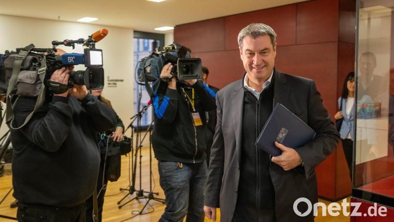 Markus Söder, (CSU) Ministerpräsident von Bayern, kommt als Zeuge im bayerischen Landtag zur Sitzung des Masken-Untersuchungsausschusses. Bild: Peter Kneffel/dpa