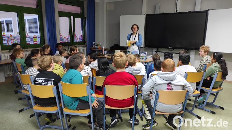 Einen ganzen Schultag lang stand das Lesen an der Grund-und Mittelschule Nabburg im Mittelpunkt. Bild: Grundschule Nabburg/exb