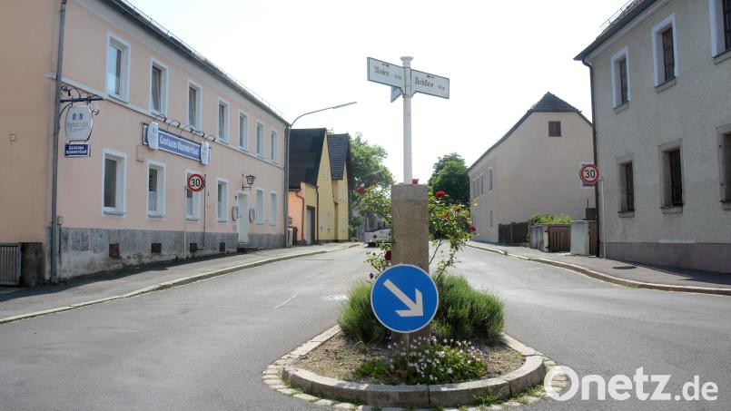 Eine gute Nahversorgung, ein Jugendtreff, Grünflächen, barrierefreie Straßen – im Maßnahmenkatalog für ein lebenswertes Neunkirchen stehen viele Wünsche. Deren Finanzierung wird im städtischen Haushalt eine Herausforderung. Bild: Gabi Schönberger