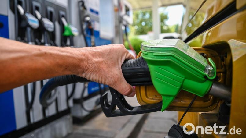 Die Grenzpolizei Waidhaus hat einen Tankbetrüger aus dem Verkehr gezogen. Symbolbild: Uwe Lein/dpa