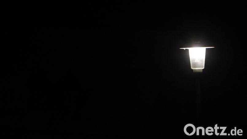Die Lichter werden in Edelsfeld nicht ausgehen: Eine Nachtabschaltung der Straßenlampen findet im Gemeinderat keine Befürworter. Bild: gru