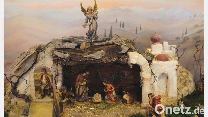 In der Weihnachtszeit lohnt sich ein Besuch der Jahreskrippe in der katholischen Pfarrkirche St. Johannes der Täufer. Bild: le