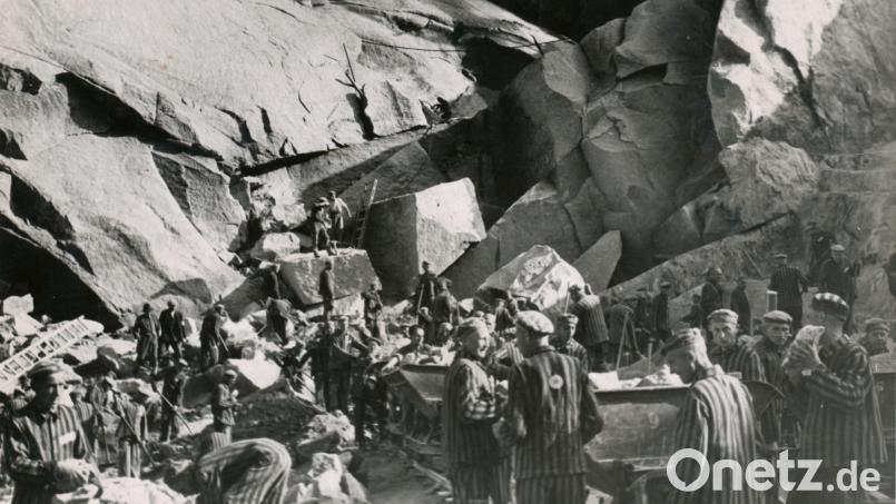Das SS-Foto von 1942 zeigt Häftlinge im Steinbruch des damaligen Konzentrationslagers Flossenbürg. Auch Ernst Nonnenmacher wurde hier geschunden. Archivbild: Niederländisches Institut für Kriegsdokumentation.